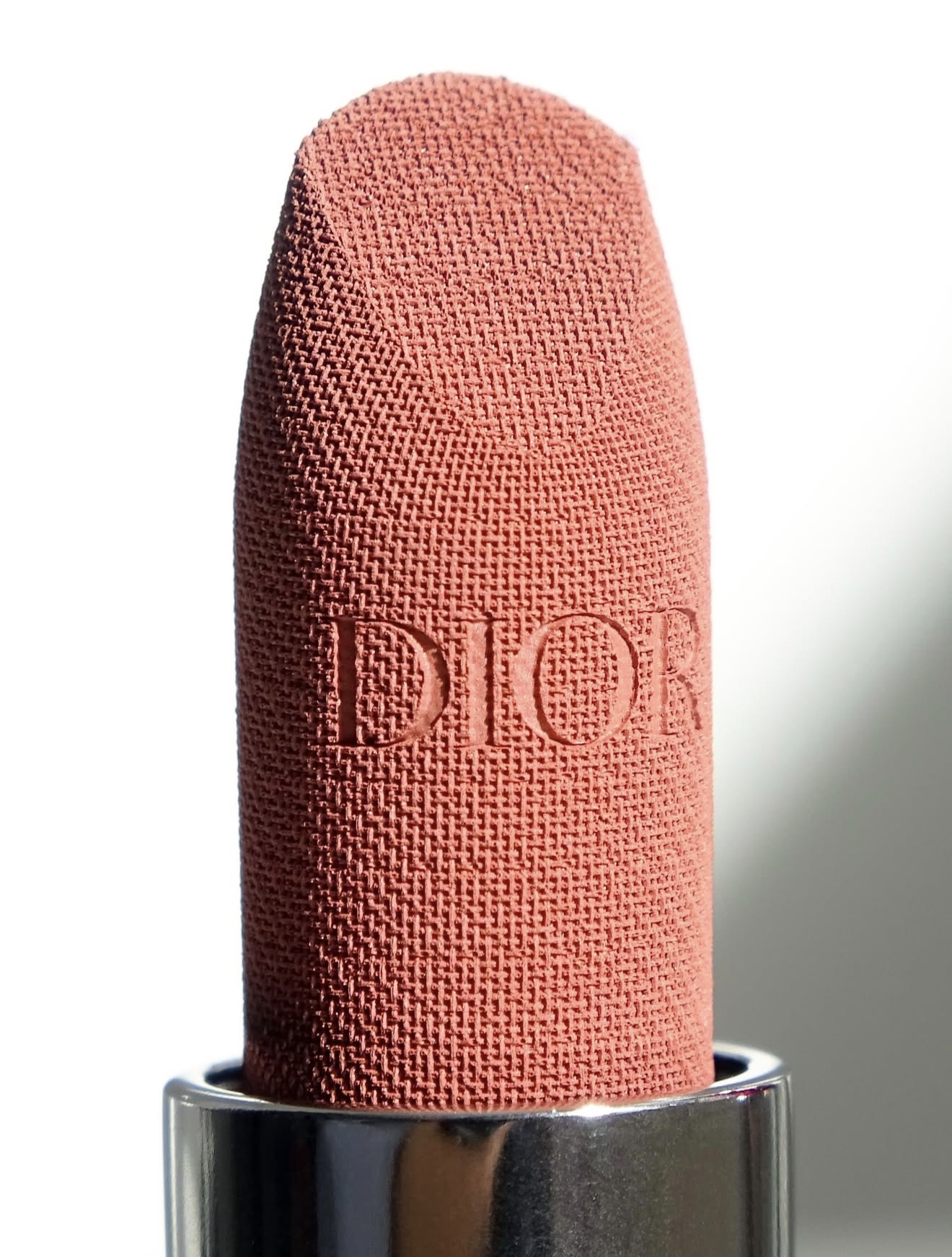 Rouge Dior Travel Size Lipstick in a box - 100 Nude Look Velvet - Image 2