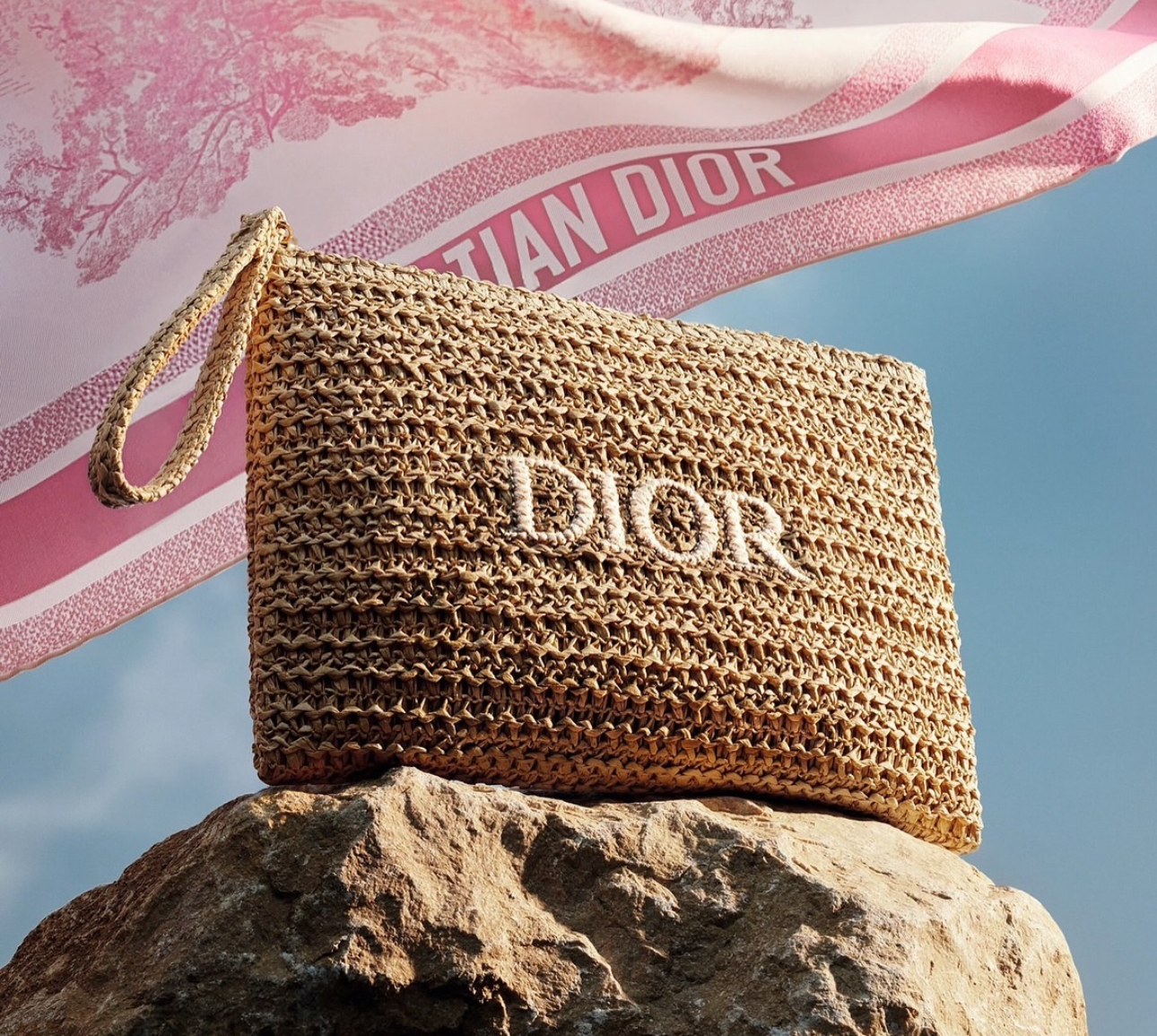 Authentic GWP Dior Raffia Pouch 2025 - Image 2