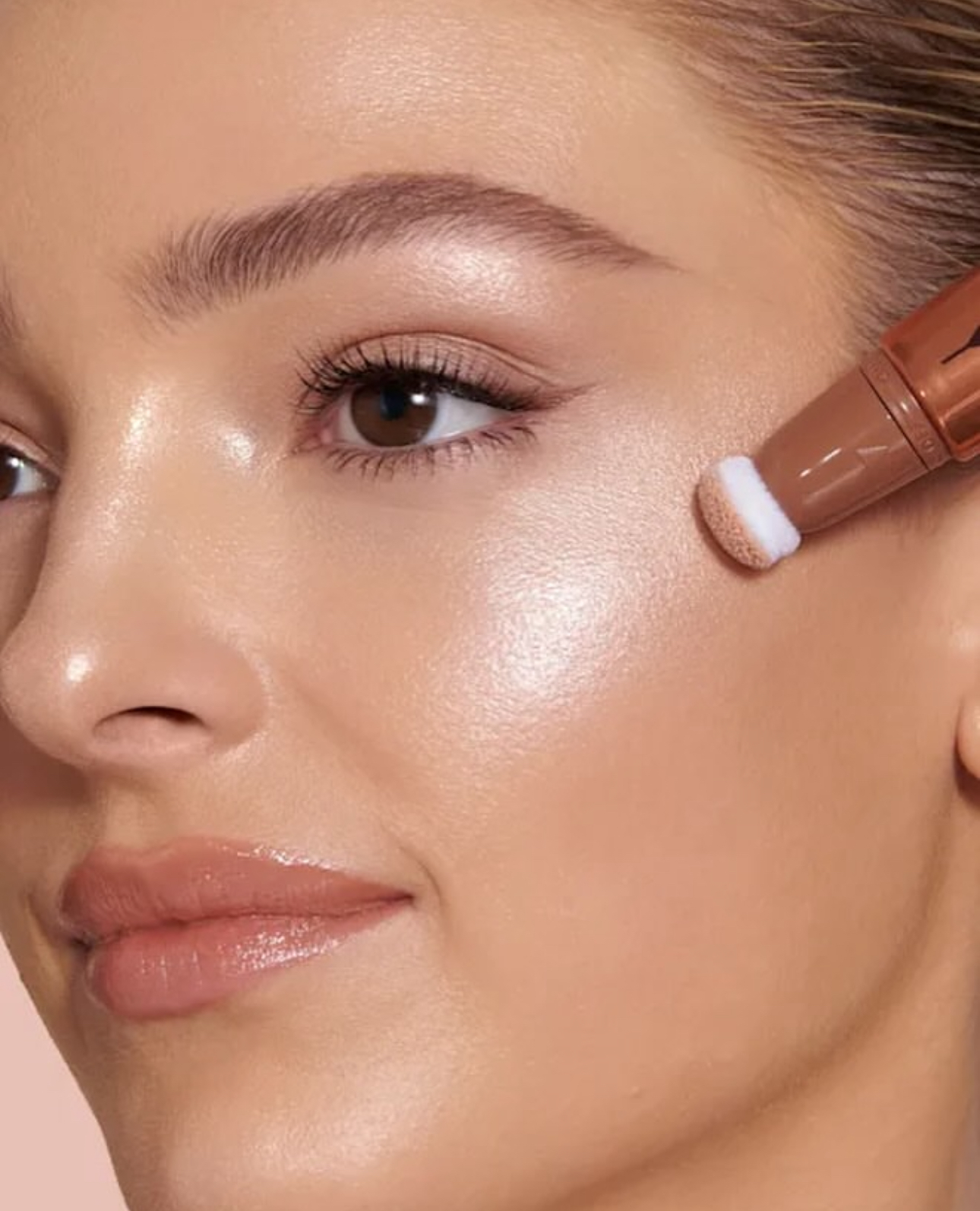 Charlotte Tilbury Hollywood Beauty Light Wand Easy Highlighter illuminateur Facile Full Size - Shade: Spotilight   - Image 4