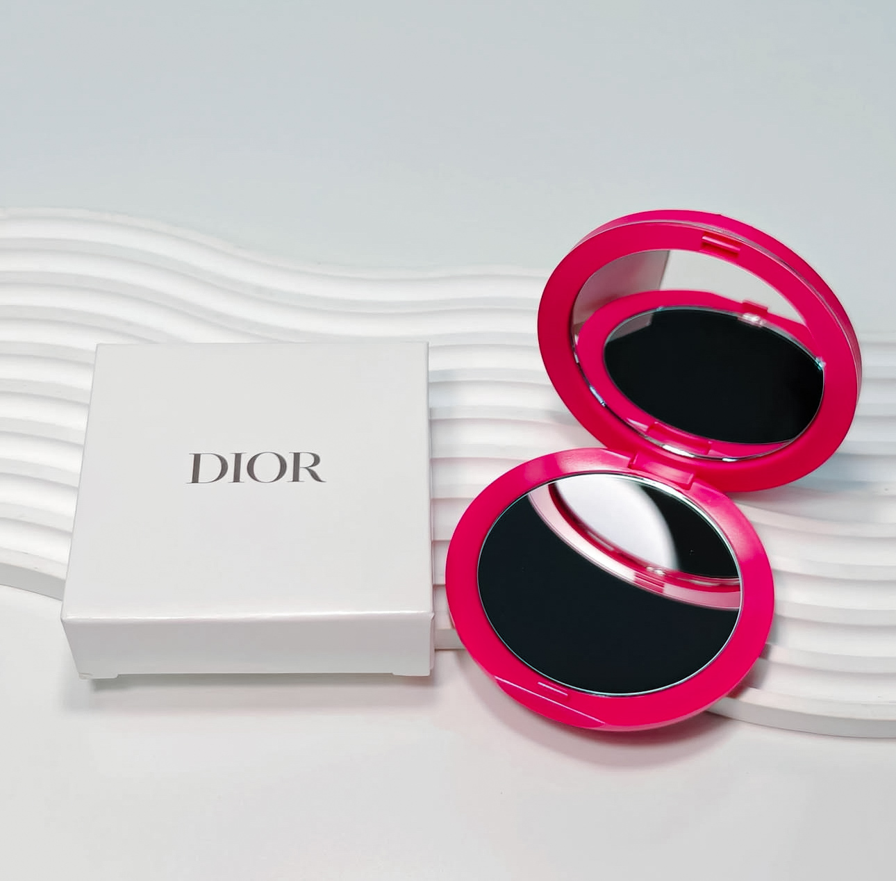 Authentic GWP Dior Pocket Mirror - Image 4