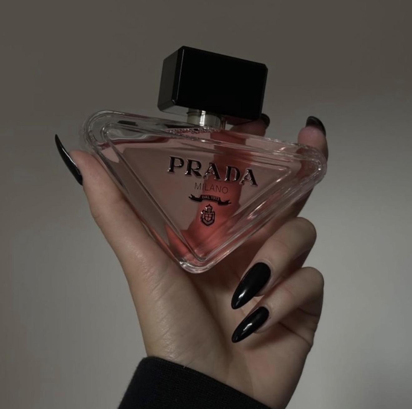 Prada Paradoxe Eau De Parfum - Image 2
