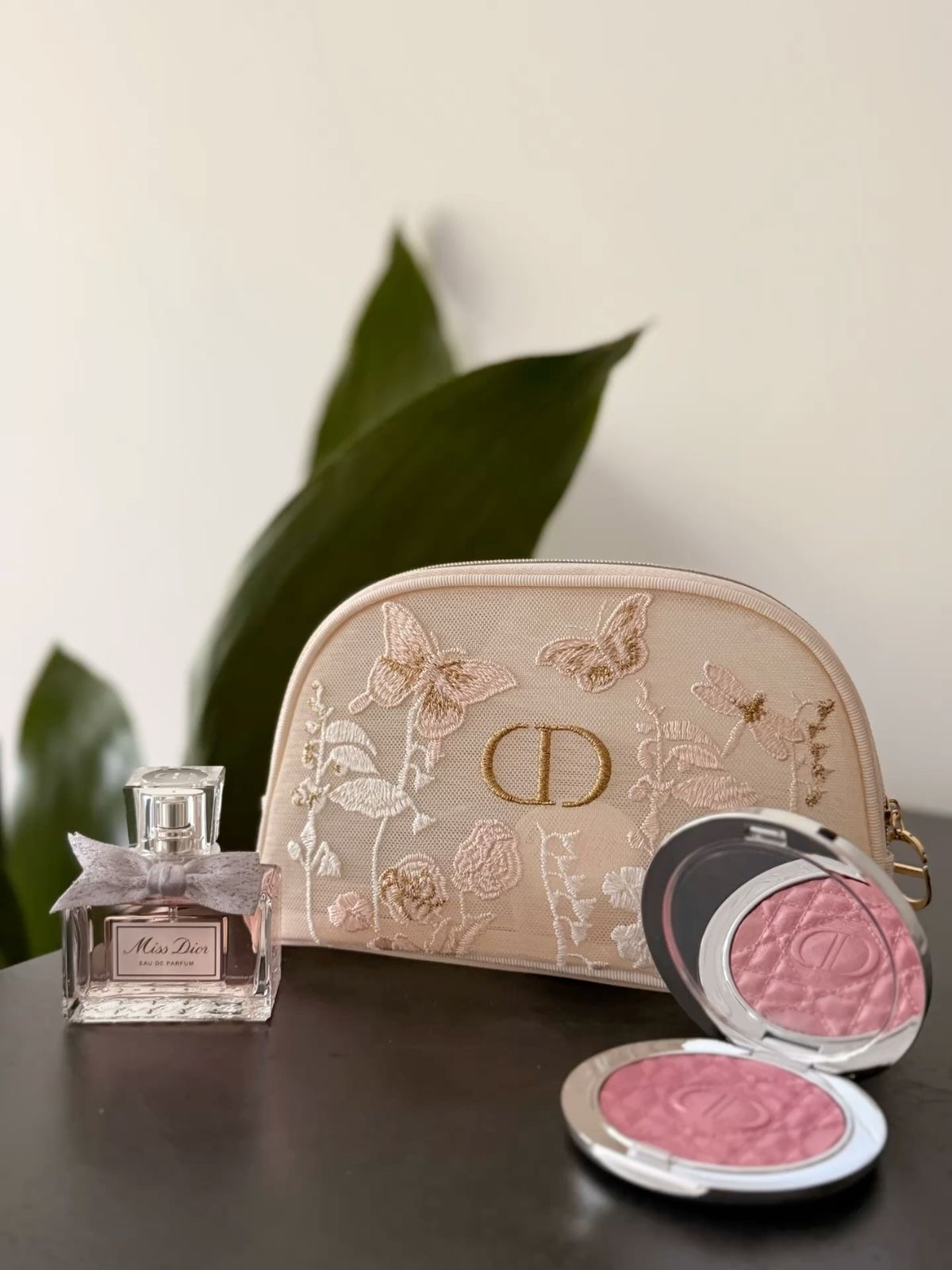 Authentic GWP Dior Butterfly Pouch with box - Image 4