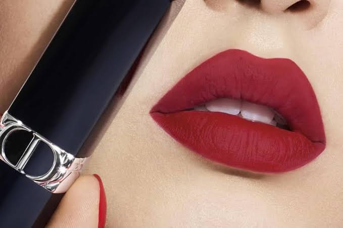 Rouge Dior Full size Lipstick Set #720 & #560 complete with FREE paperbag - Image 4