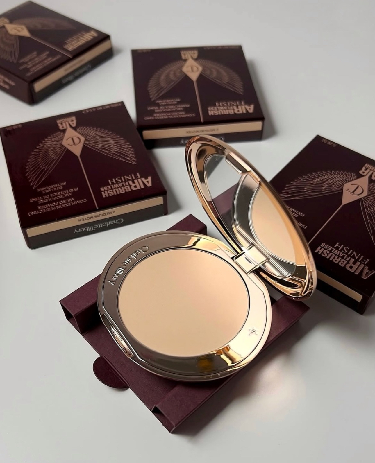 Charlotte Tilbury Airbrush Flawless Finish Setting Powder