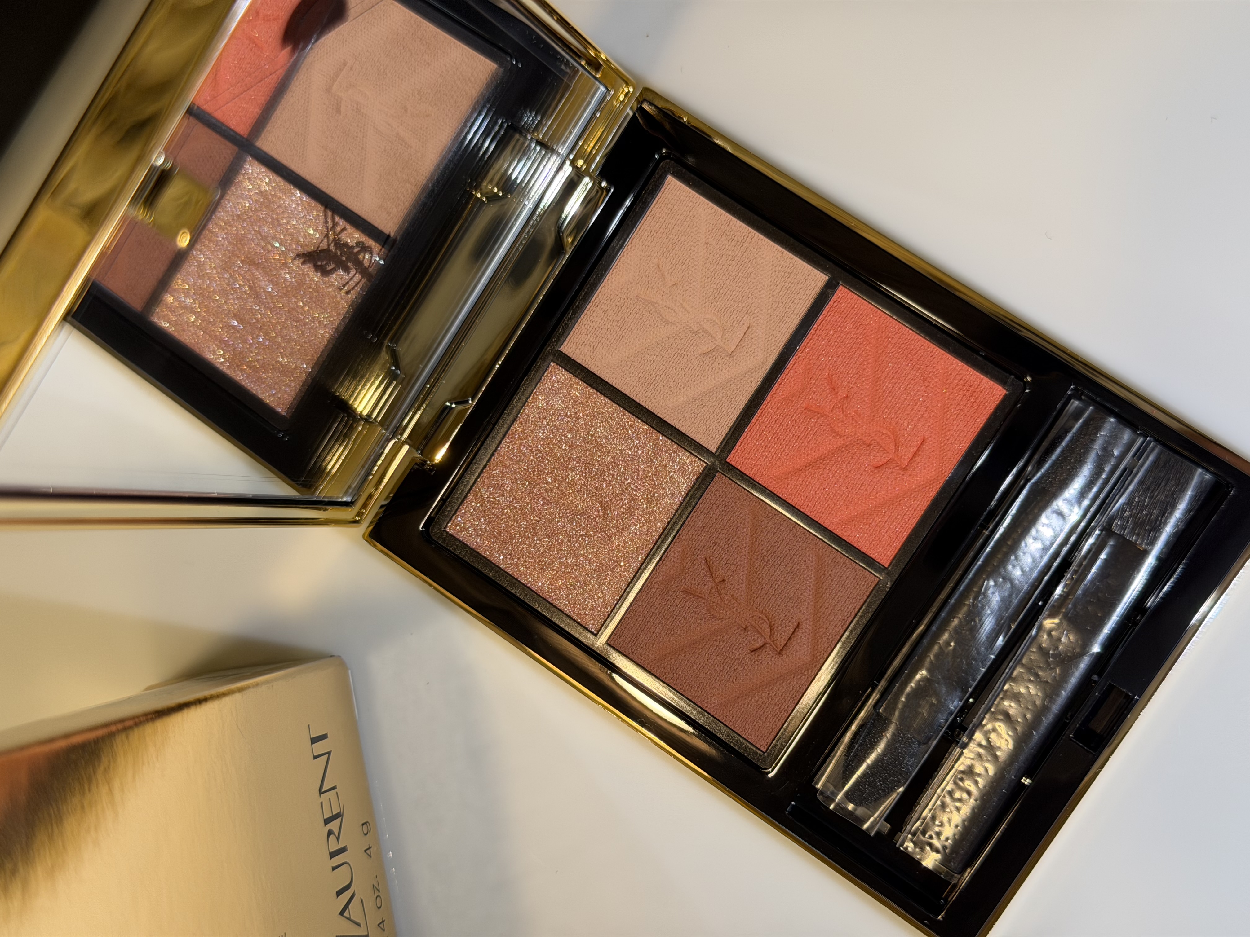 YSL Couture Clutch Luxury Eyeshadow Palette - #810 Over Orange - Image 4