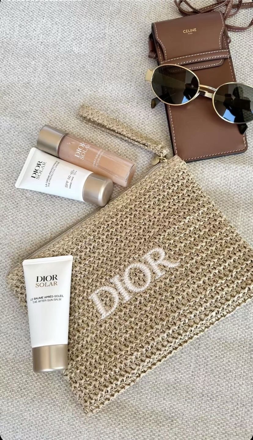 Authentic GWP Dior Raffia Pouch 2025 - Image 5