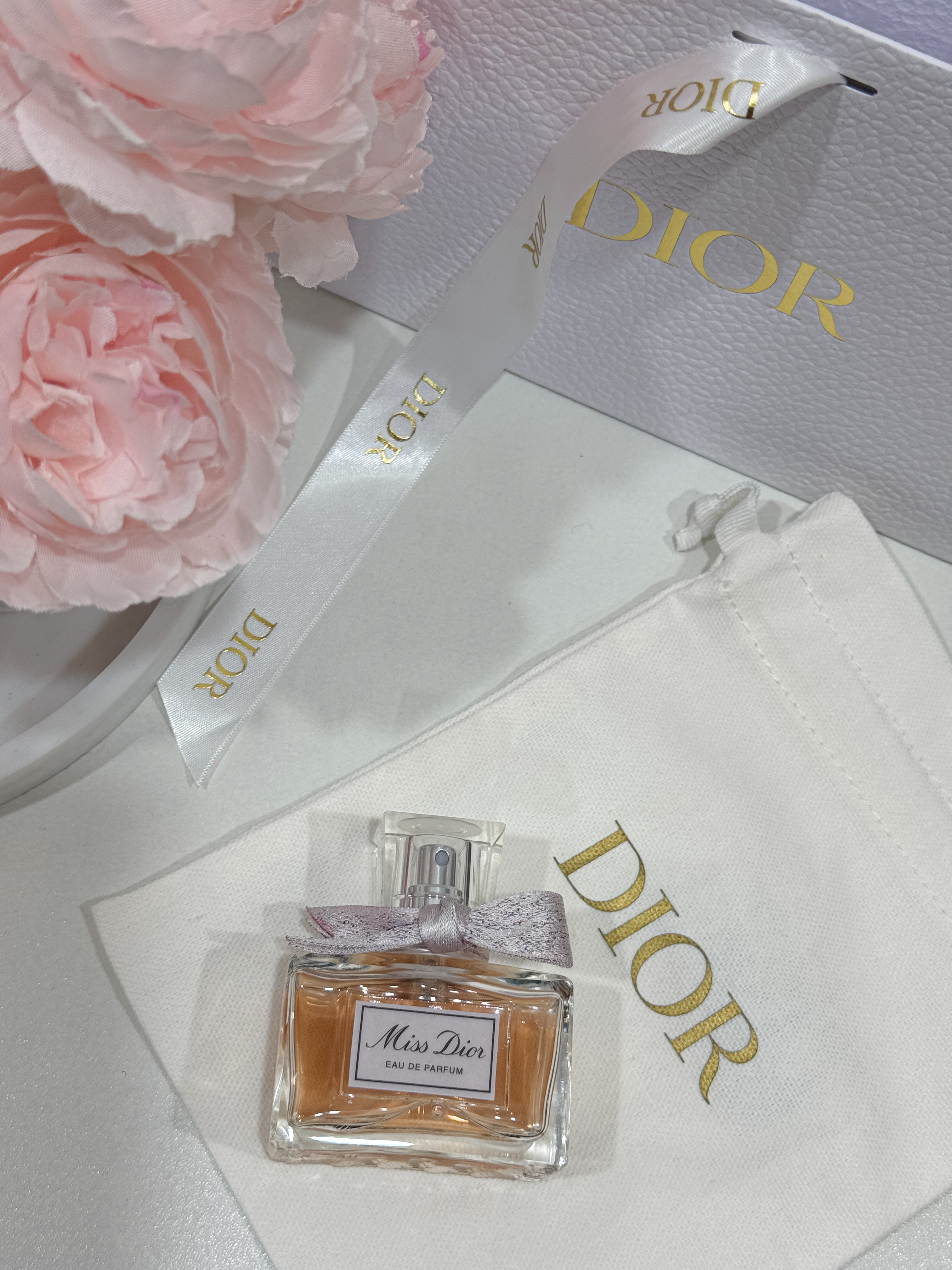 Miss Dior Eau De Parfum 30ml no box with drawstring and FREE paperbag  - Image 4