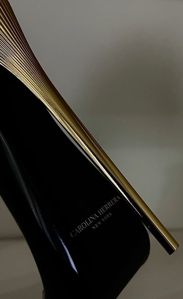 Carolina Herrera Good Girl Eau De Parfum Full Size 80ml - Image 4